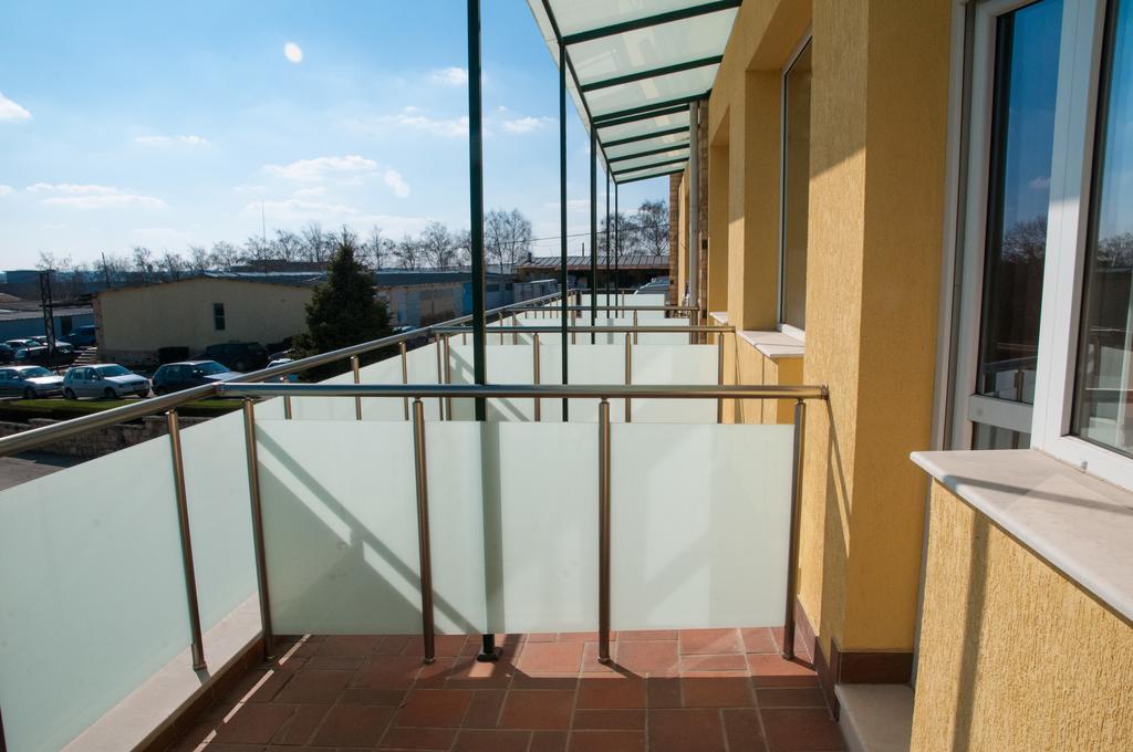 Hostel Izida 2 Dobricz Zewnętrze zdjęcie