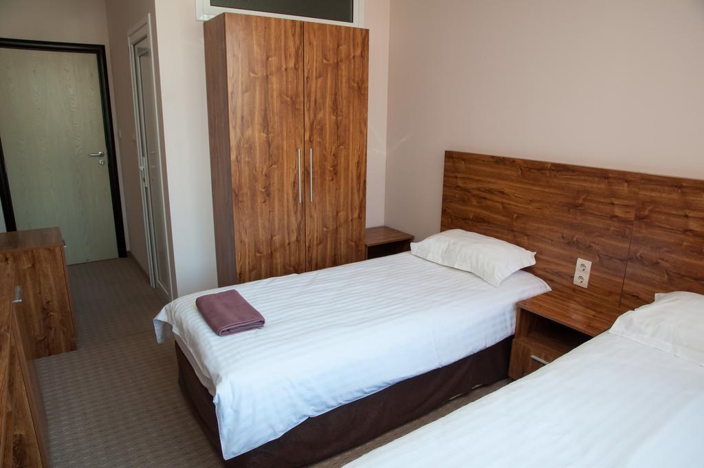 Hostel Izida 2 Dobricz Zewnętrze zdjęcie